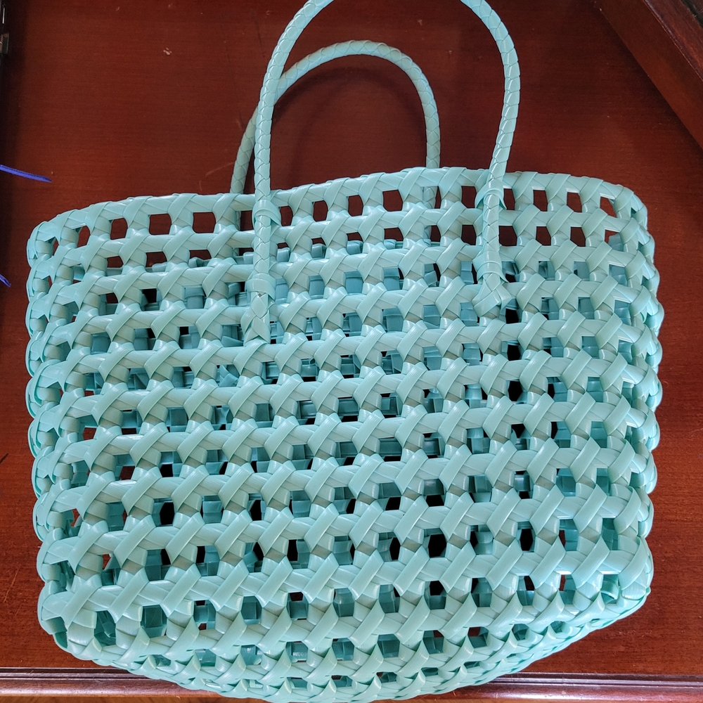 Stylish Woven Tote Bag - Green
